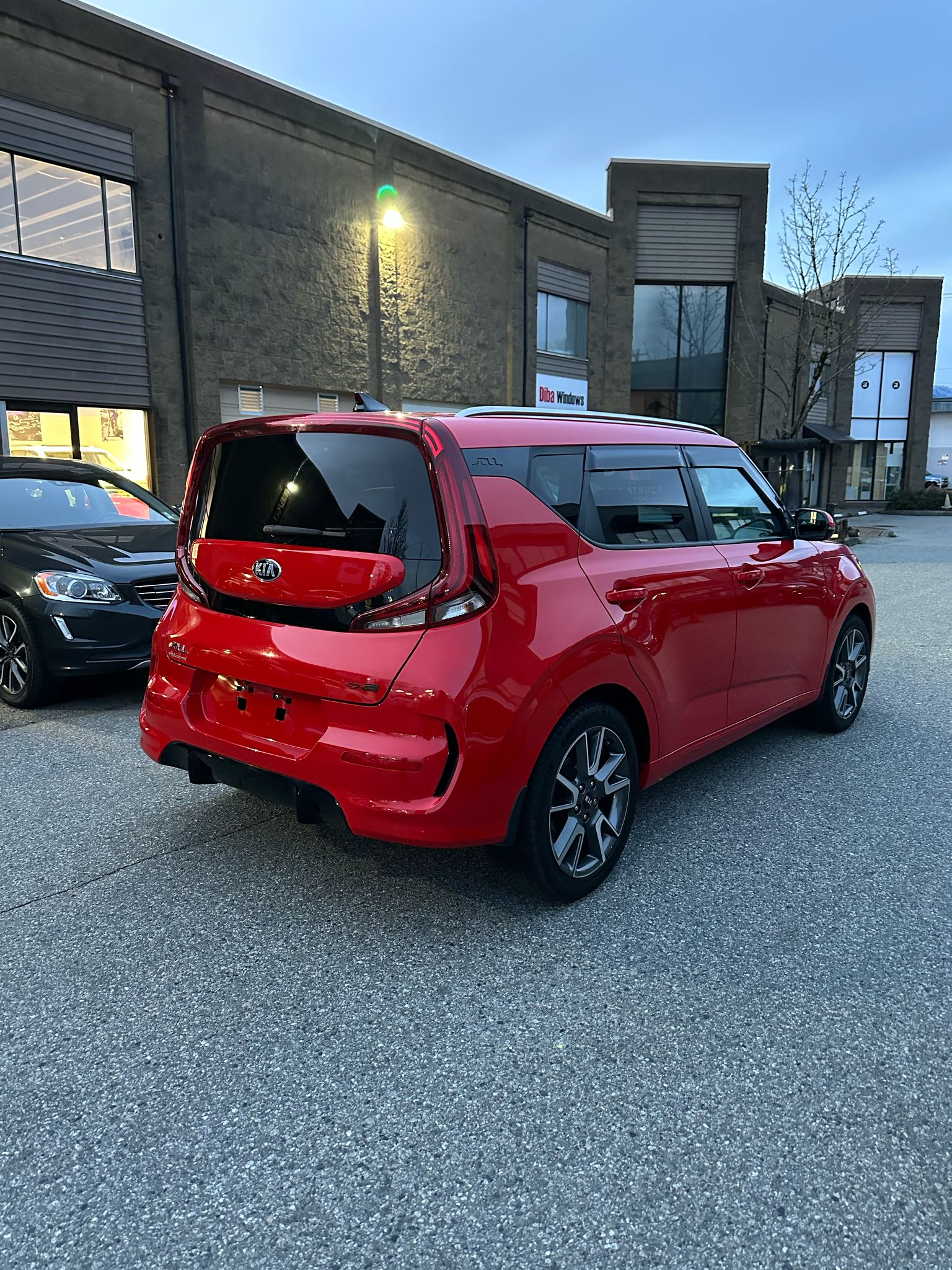 
								Kia Soul full									